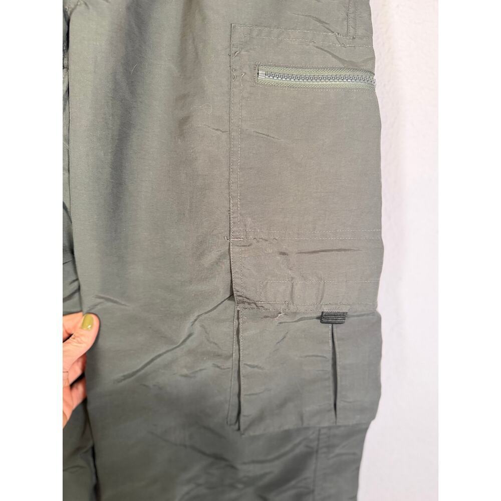 Old Navy Cargo Pants Black Women Gorpcore Y2K Utility 28R Streetwear Techwear - Picture 3 of 10